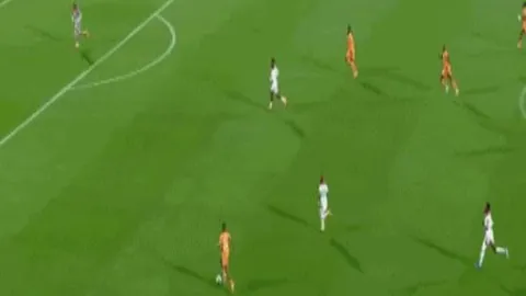 乌尔比希迫切欲加盟拜仁，亟待展现实力。